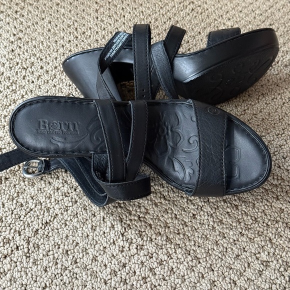 Born Women’s Black Double Strap Sandals with Chunky Heel Size 8 - Picture 8 of 9